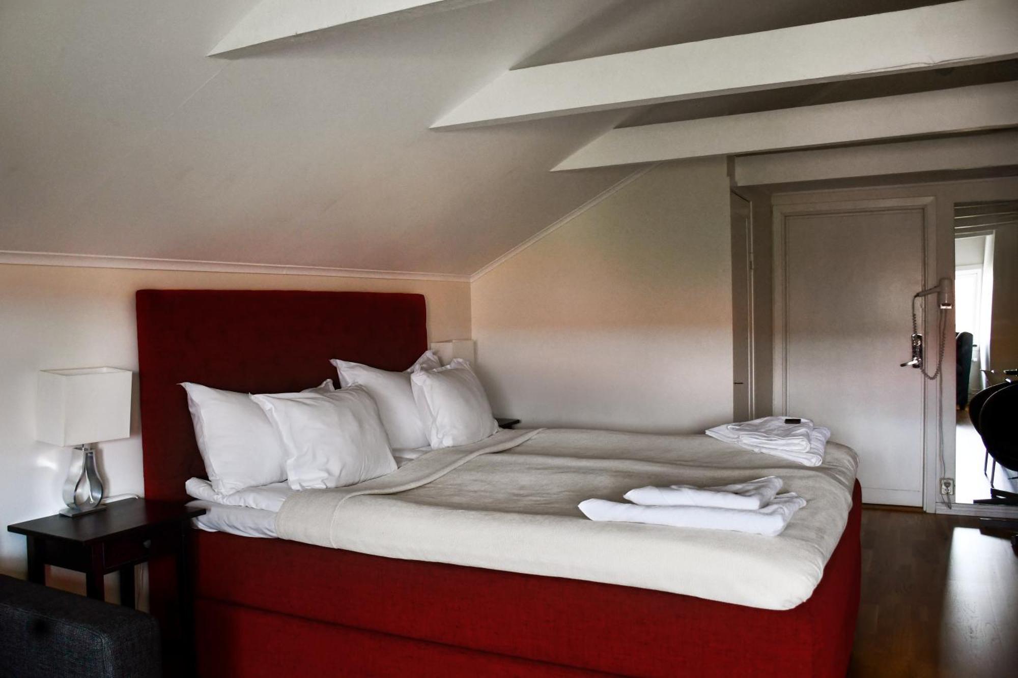 Kungsbacken Hotell & Konferens แคทรีนโฮล์ม ภายนอก รูปภาพ