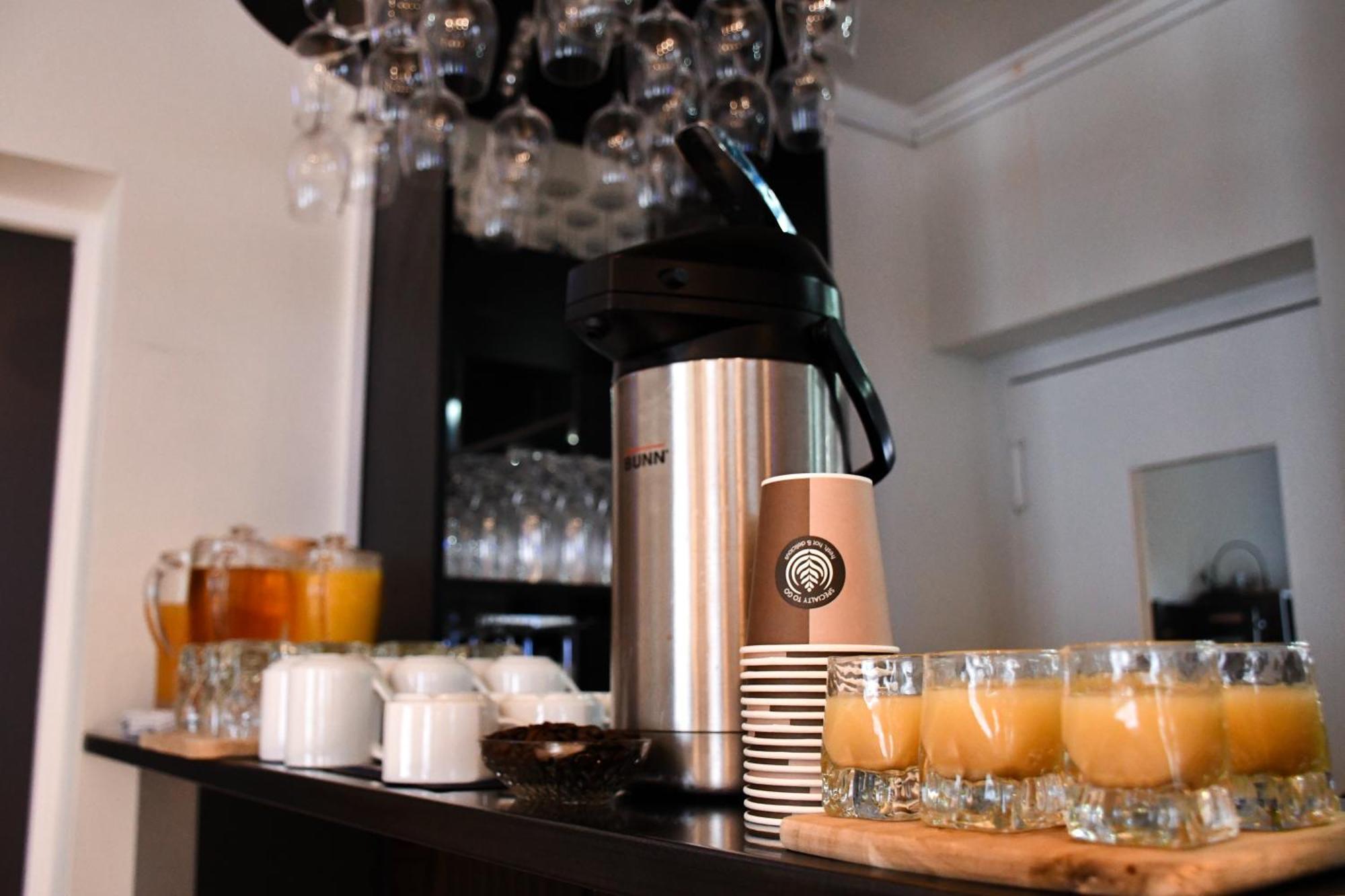 Kungsbacken Hotell & Konferens แคทรีนโฮล์ม ภายนอก รูปภาพ